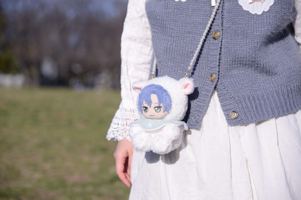 おすわりこひつじきぐるみ