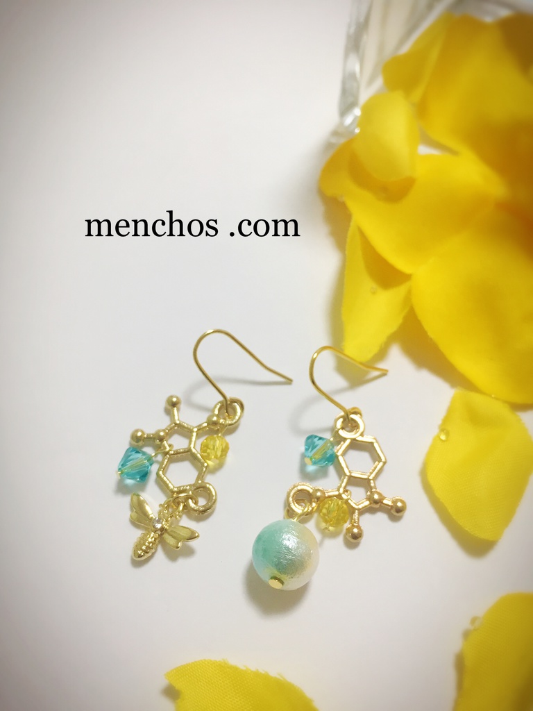 ベアトリーチェピアス