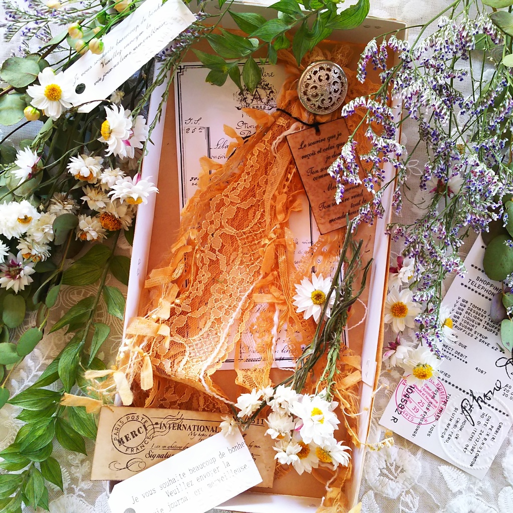 ショートレースタッセル&ネックレス(銀古美)-紅茶染め-