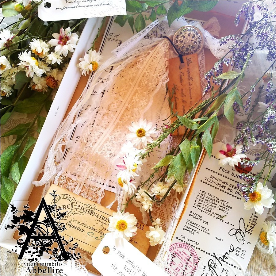 ショートレースタッセル&ネックレス(金古美)-ホワイト-