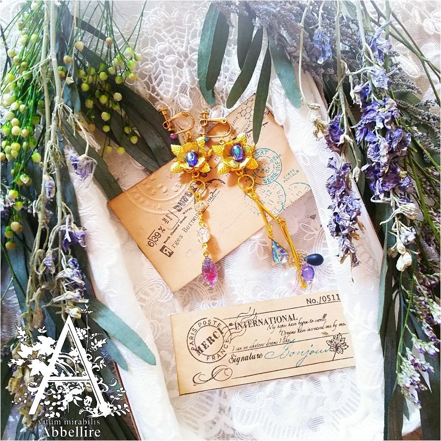 ショートボリュームレースタッセル&アシメイヤリング(ゴールド)-紅茶染め-