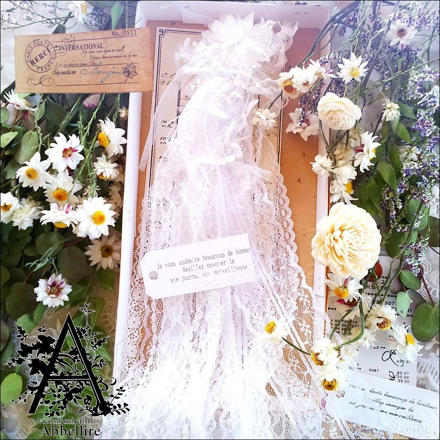 レースタッセル&ネックレス(金古美)-ホワイト-