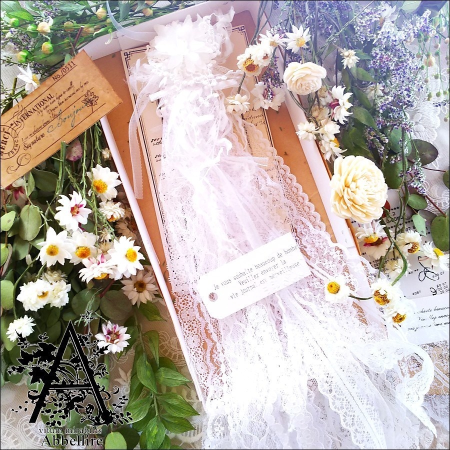 レースタッセル&ネックレス(金古美)-ホワイト-