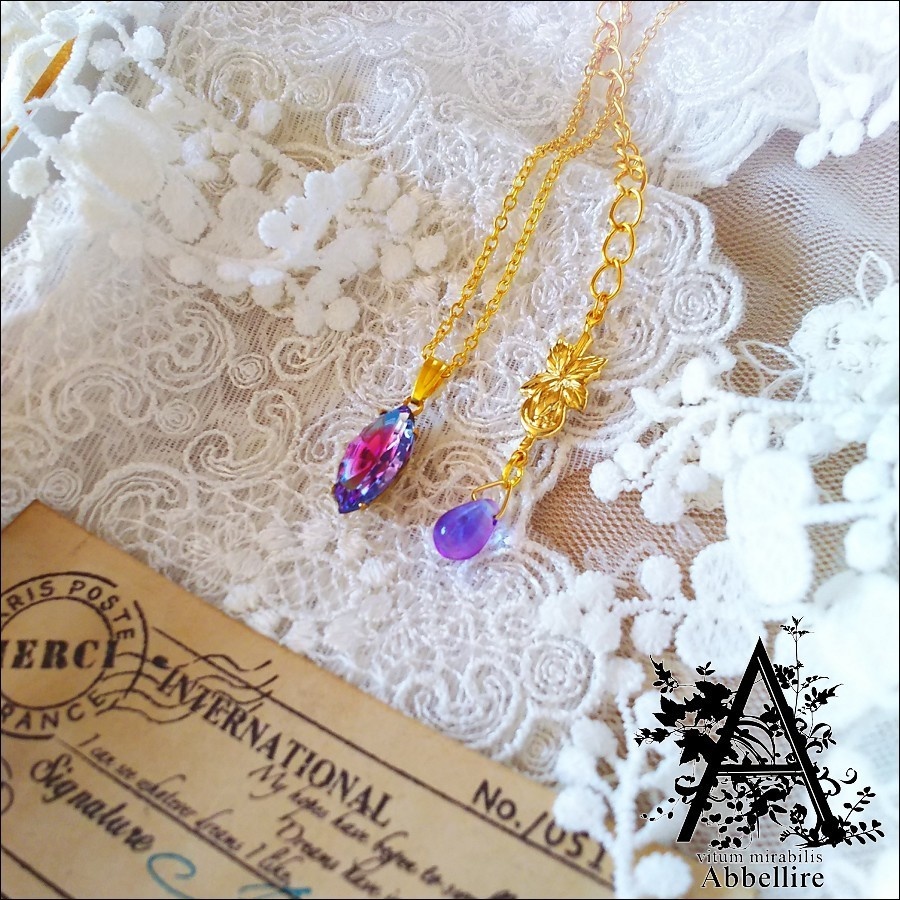 淑やかな紫陽花色のヴィンテージガラス