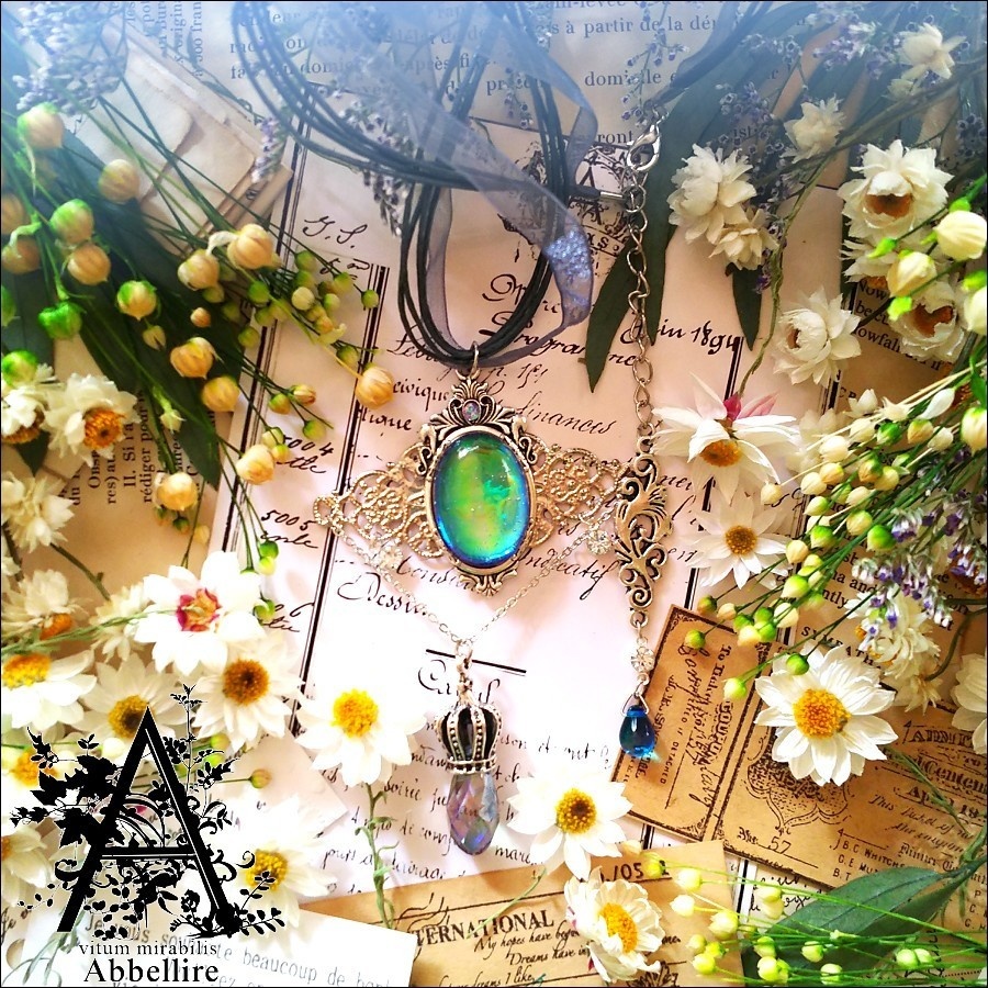 深海色の夜の秘石(ブルーブラックチョーカー)-Vintage-