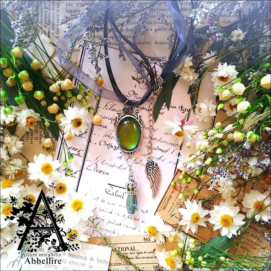 幻想色のle cadeau(ブルーブラックチョーカー)-Vintage-