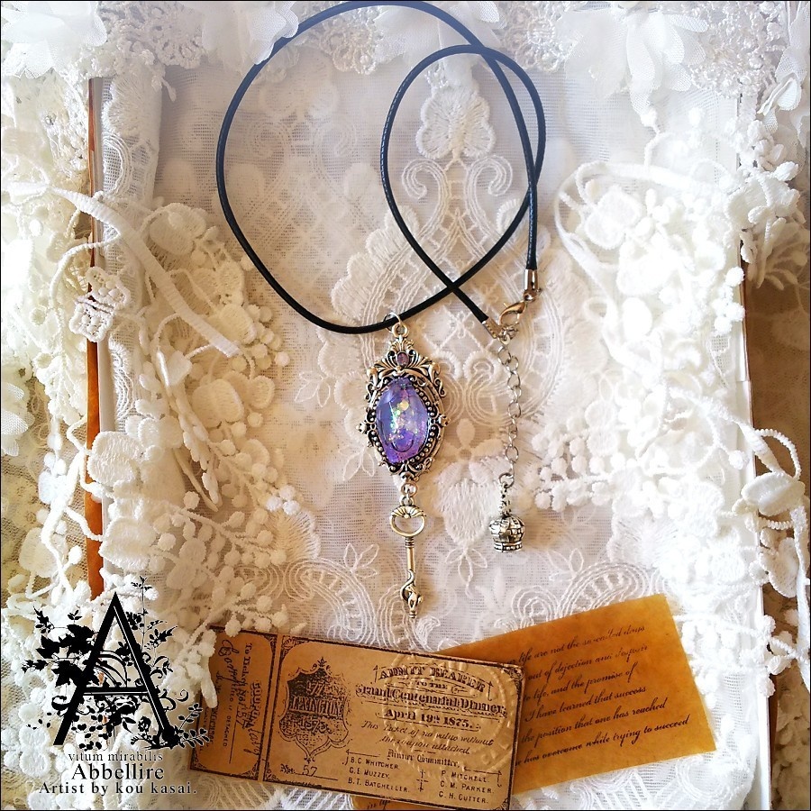 神秘の夜の鉱石ネックレス(ミスティックパープル)