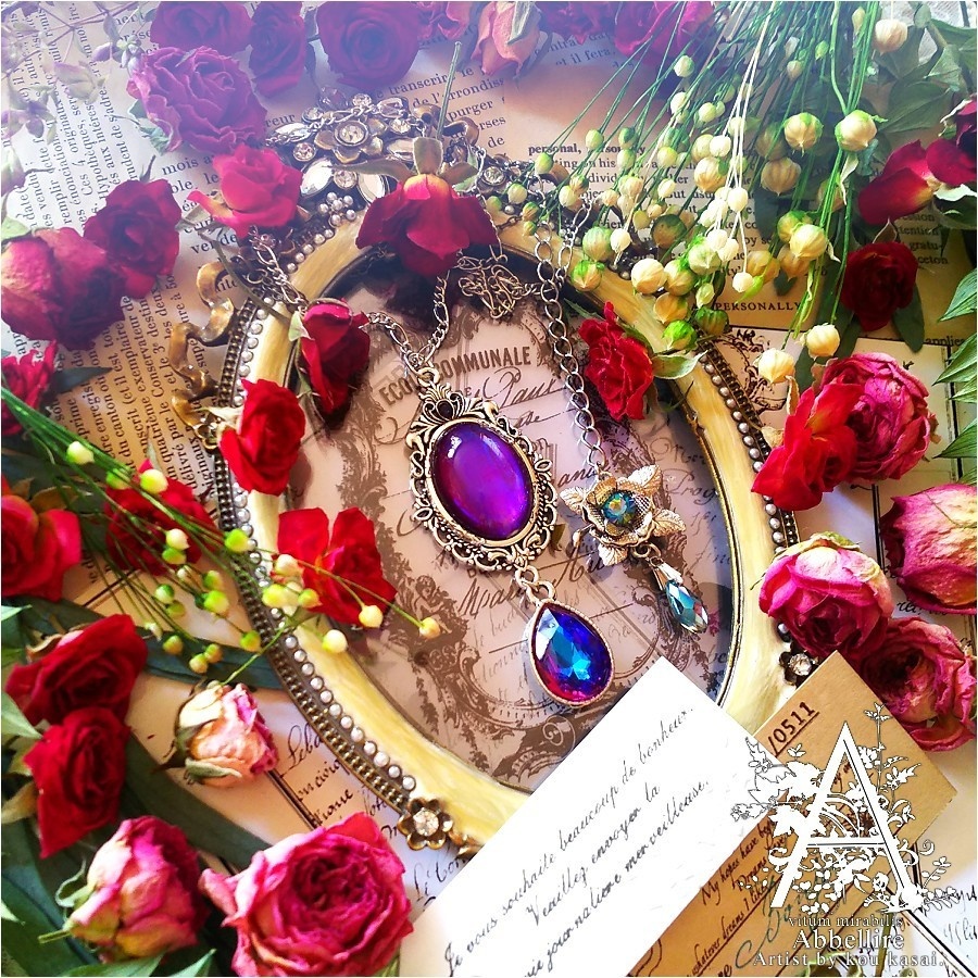 淑やかな夜の装飾品(Vintage)