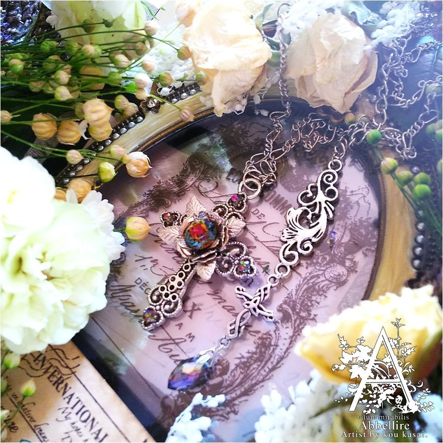 銀の薔薇のCroix(Volcano)