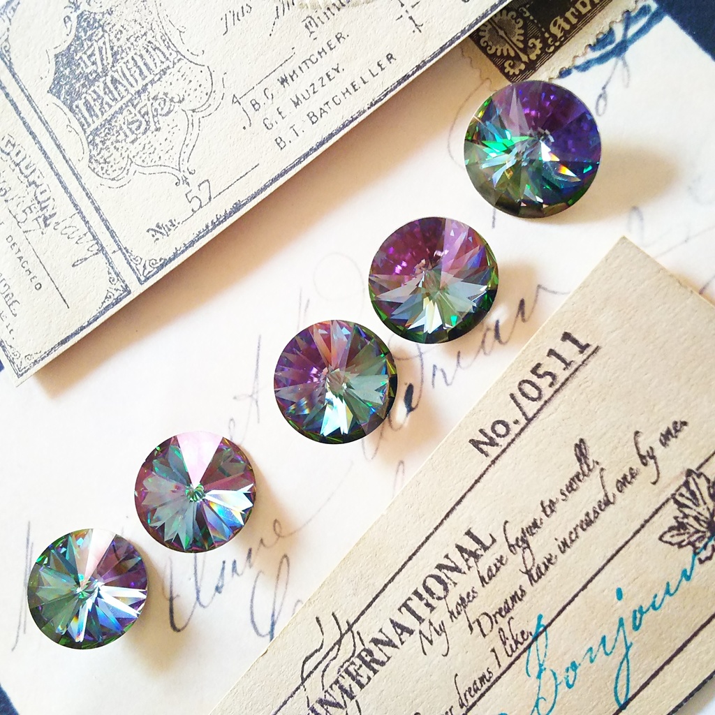 神秘的な輝きを纏う夜に-Vintage-