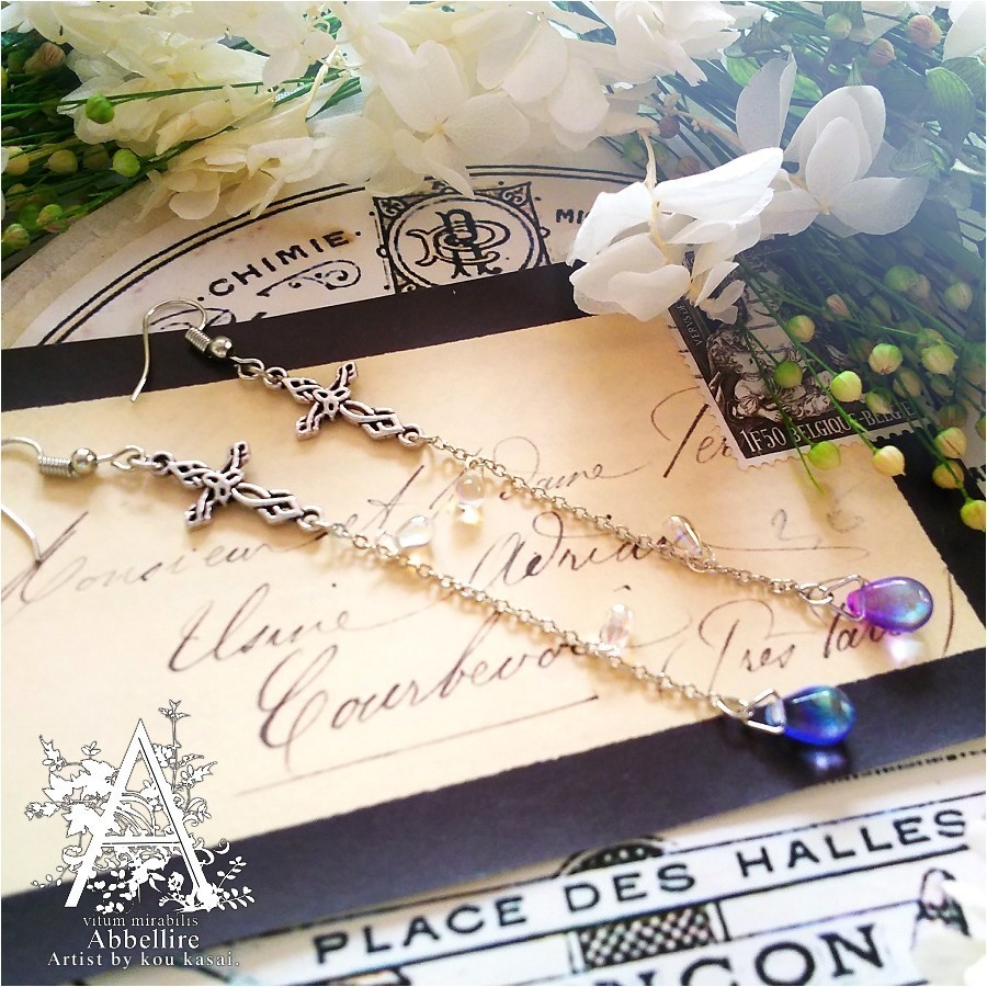 マイ・ガーデンの美麗花-ヴィトレイルライト&シルバー-