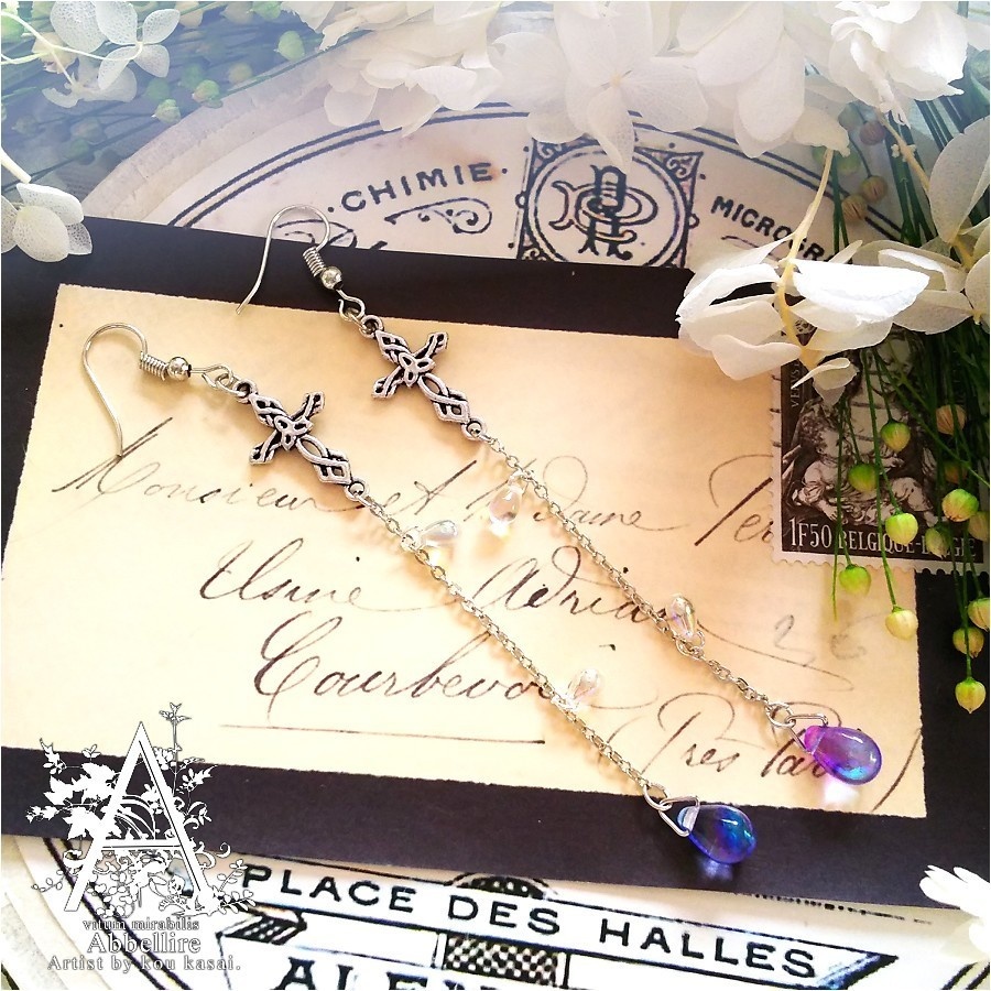 マイ・ガーデンの美麗花-ヴィトレイルライト&シルバー-