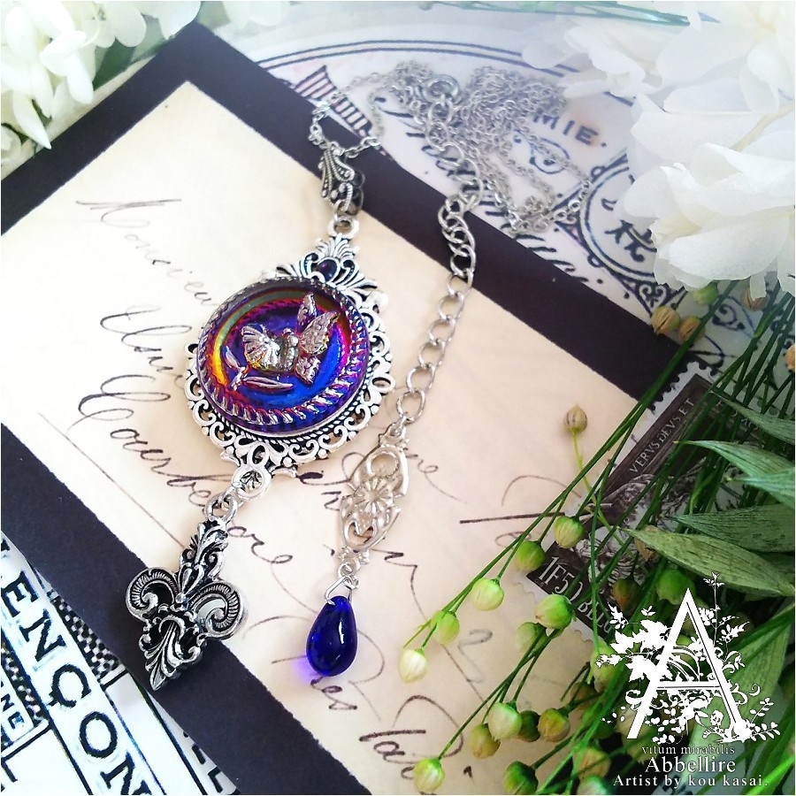 蝶と花の銀古美ネックレス