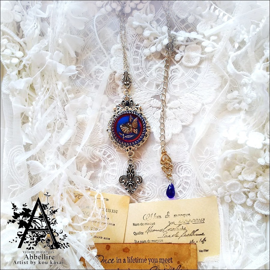 蝶と花の銀古美ネックレス