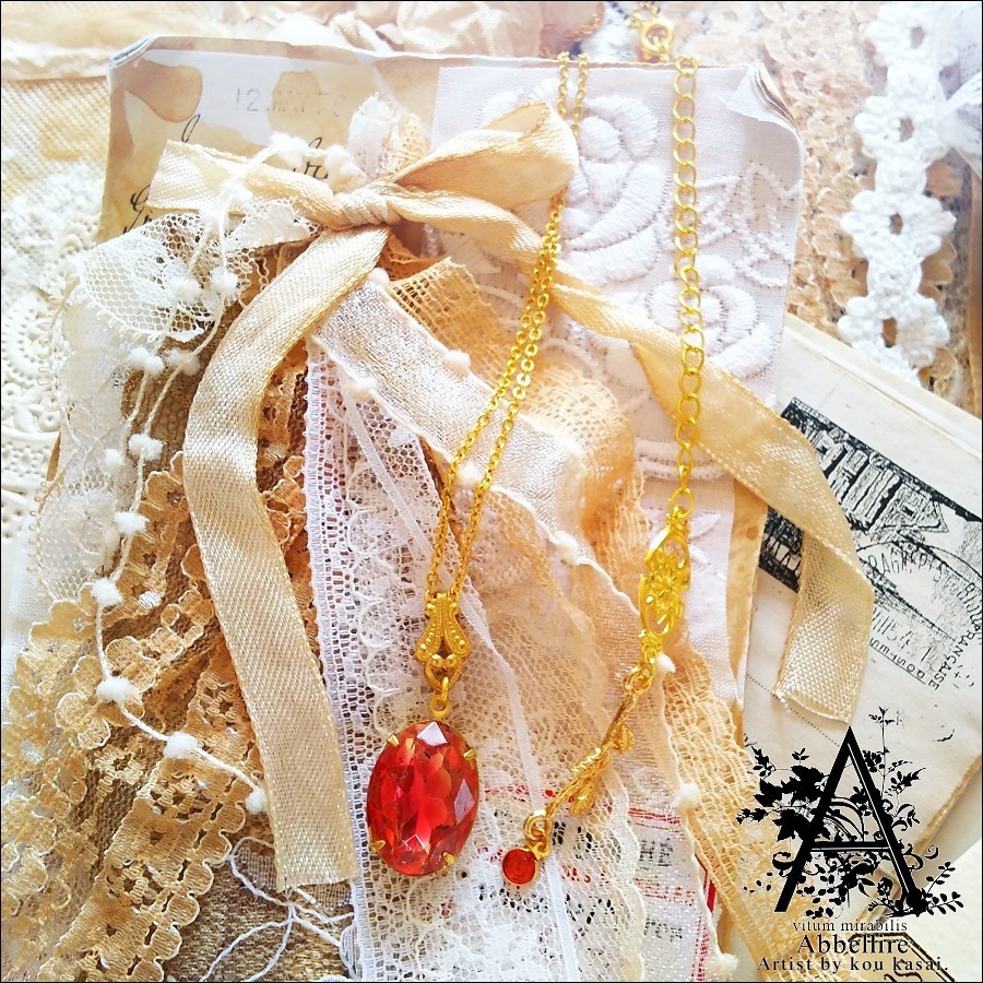 *ジョンキルxライトシャムのヴィンテージガラスネックレス*