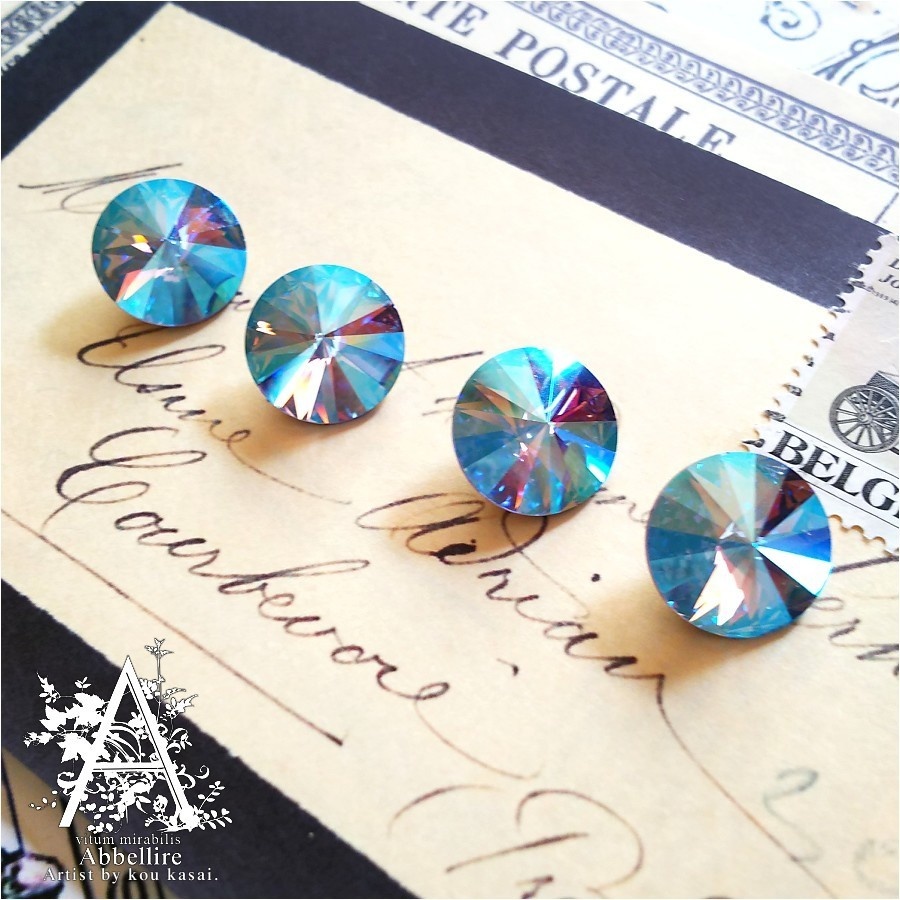 透明感溢れる虹色-LTサファイヤシマーリヴォリのネックレス-