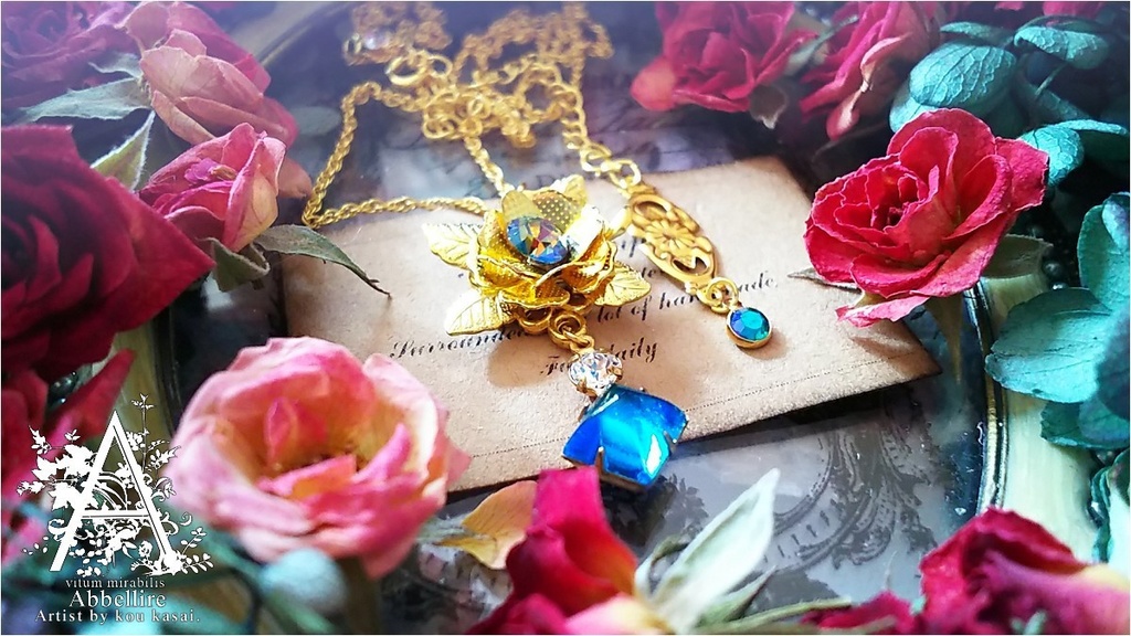 ブルー・スクエア&ローズのネックレス-Vintage-