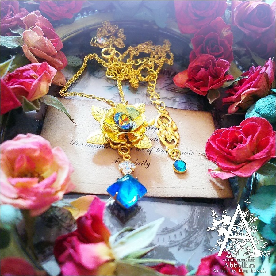 ブルー・スクエア&ローズのネックレス-Vintage-