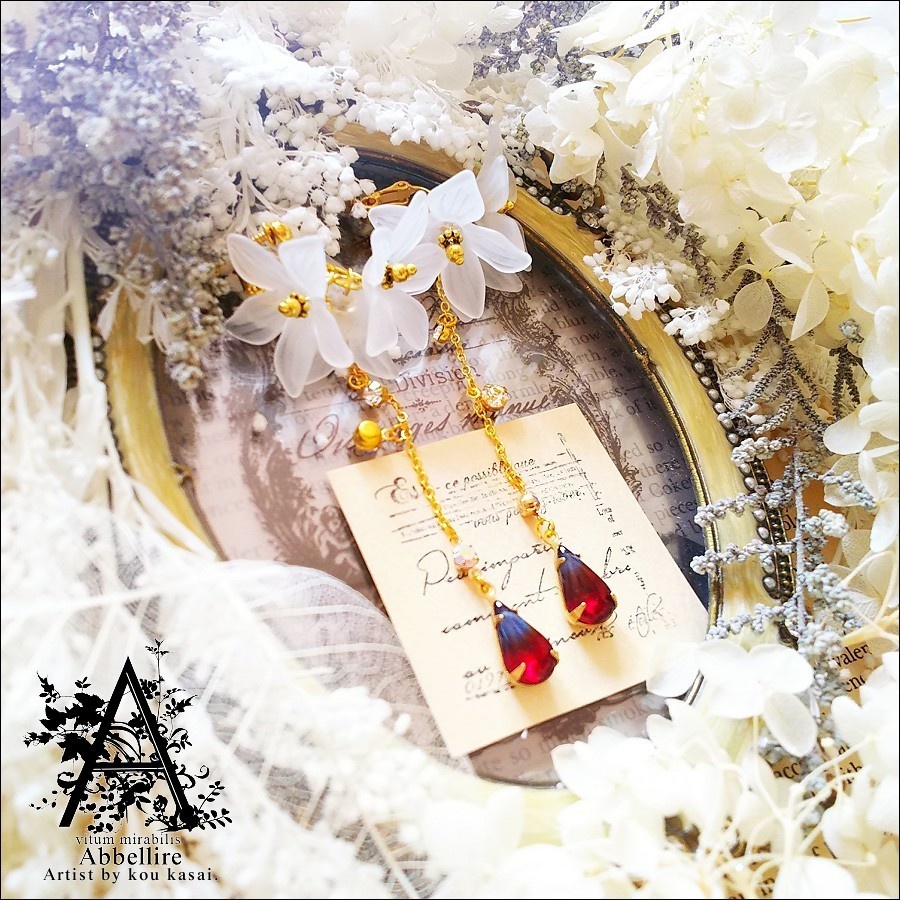 透ける花雫のイヤリング-Vintage/Autumn-