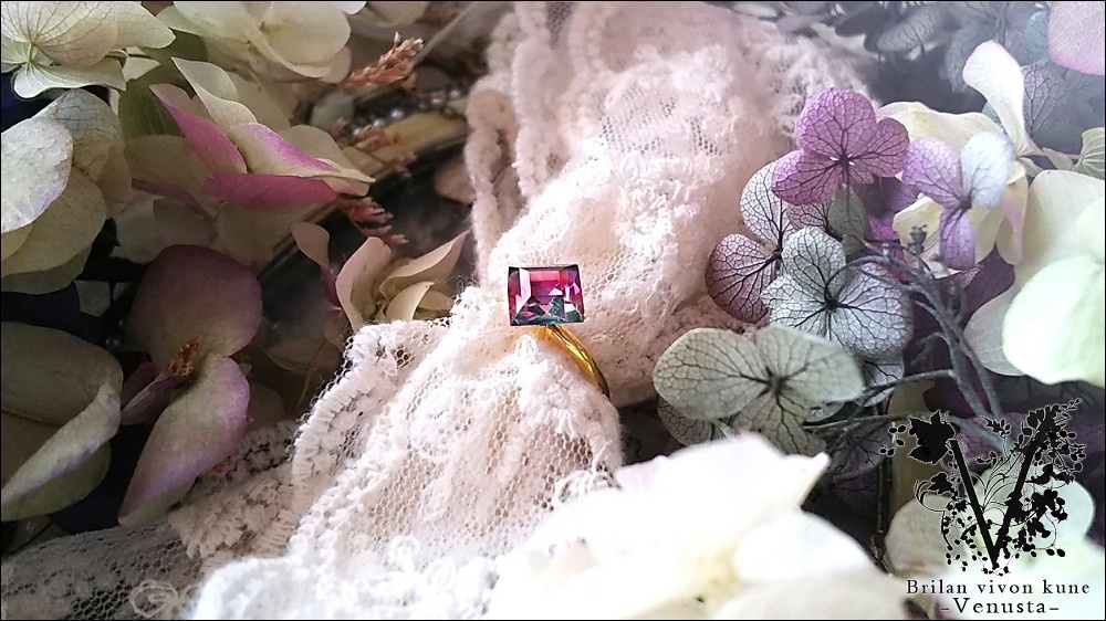 【再販】*アイリスのスクエア型リング-Vintage-*