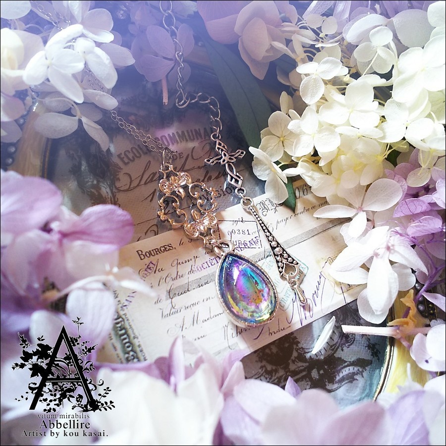 透き通る雫のネックレス-Sapphire-