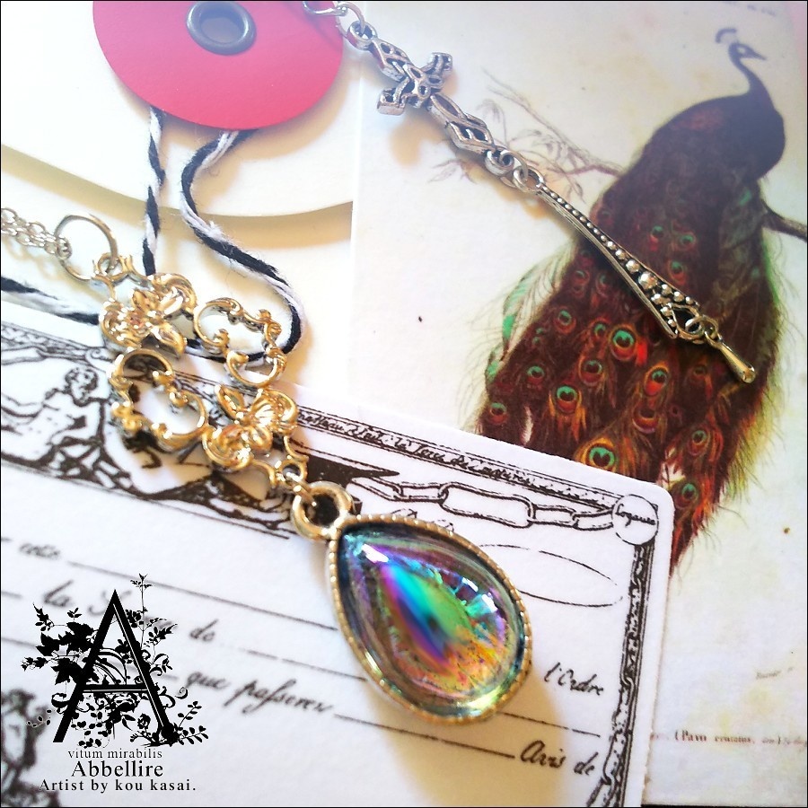 透き通る雫のネックレス-Sapphire-