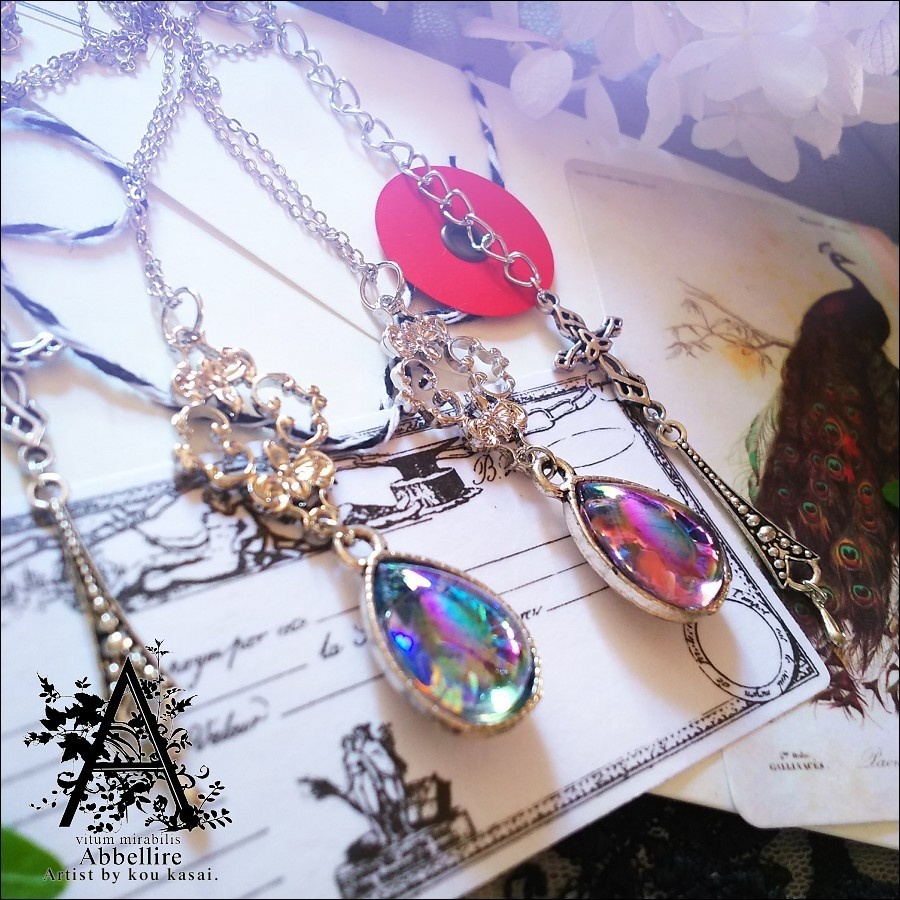 透き通る雫のネックレス-Sapphire-