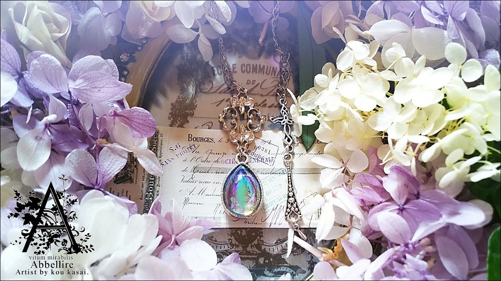 透き通る雫のネックレス-Sapphire-