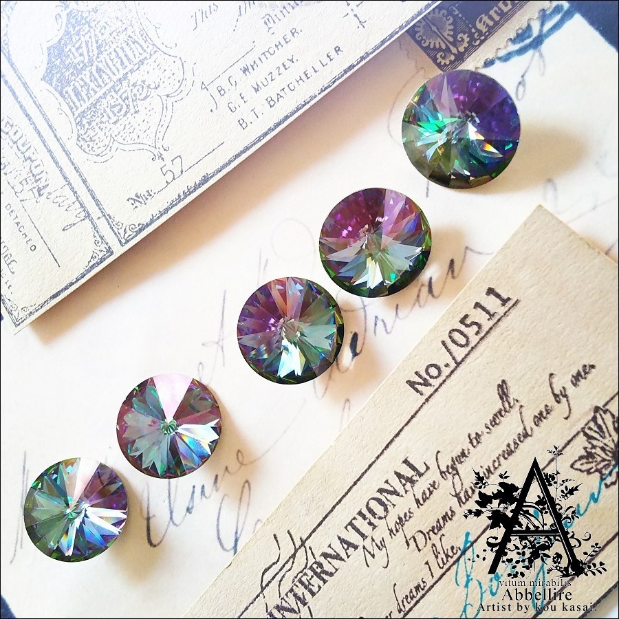 神秘的な美貌のベゼルリング-Antique Gold-