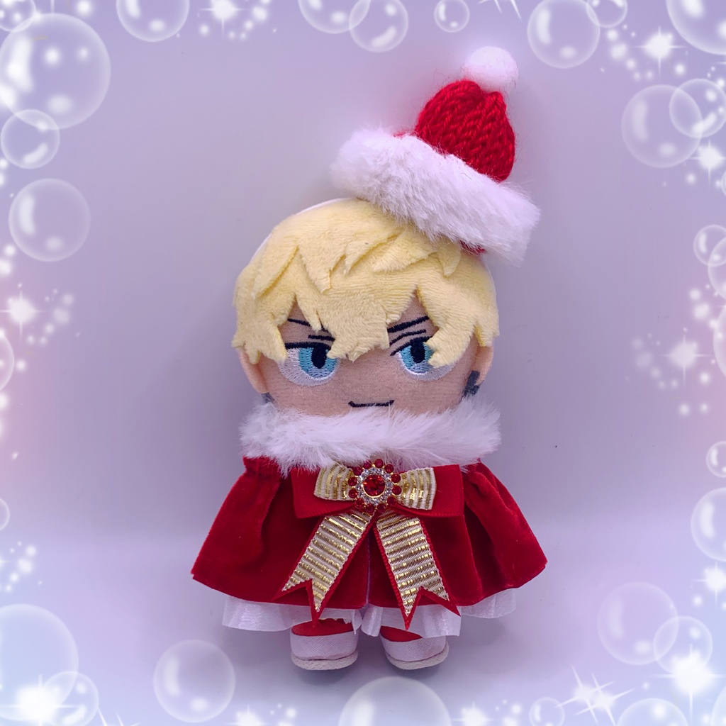 サンタ帽子とベルベットのクリスマスケープ