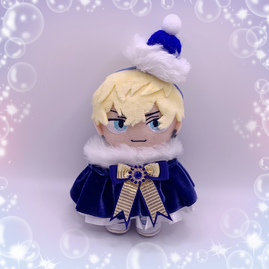 サンタ帽子とベルベットのクリスマスケープ