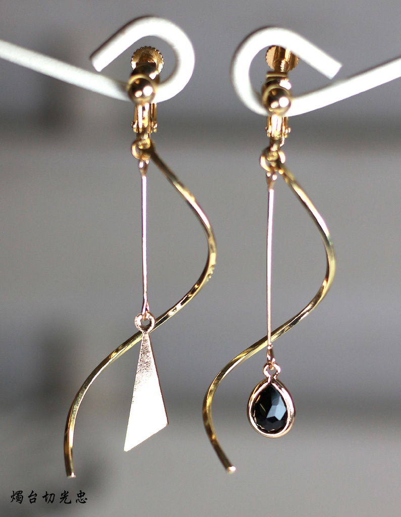 【刀剣乱舞】男士モチーフ/イメージネックレス&ピアスorイヤリングセット【全2種】