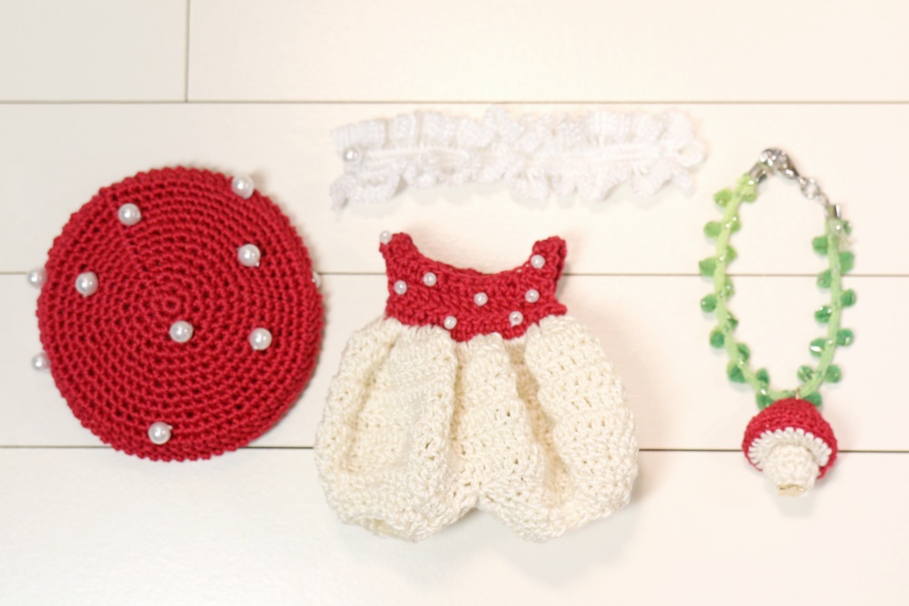 きのこなマッシュロンパース