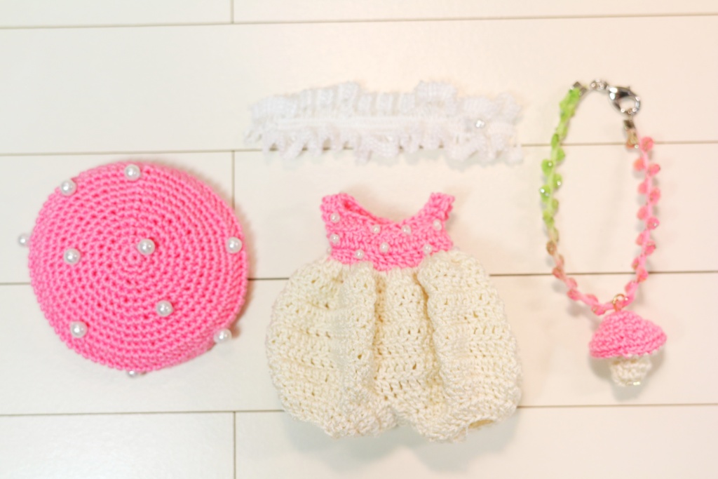 きのこなマッシュロンパース