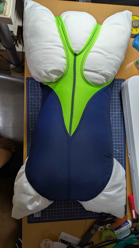 スク水枕「競泳水着版」