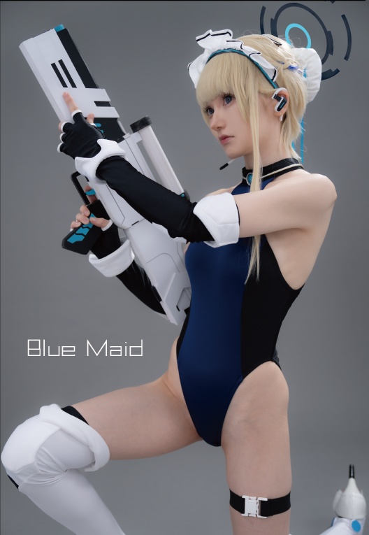 Blue Maid　写真集版、DL版あり