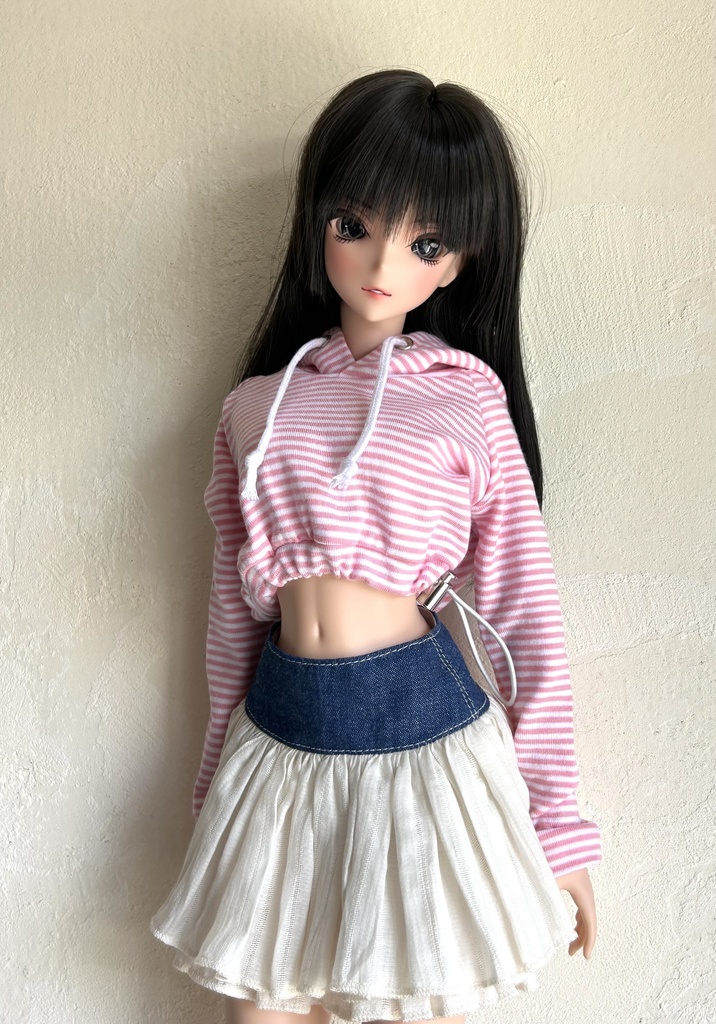 ショート丈パーカー。Ｓ.M.Lサイズ