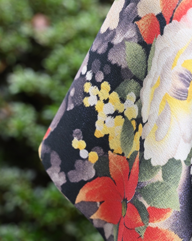 受注 : 白椿着尺反物