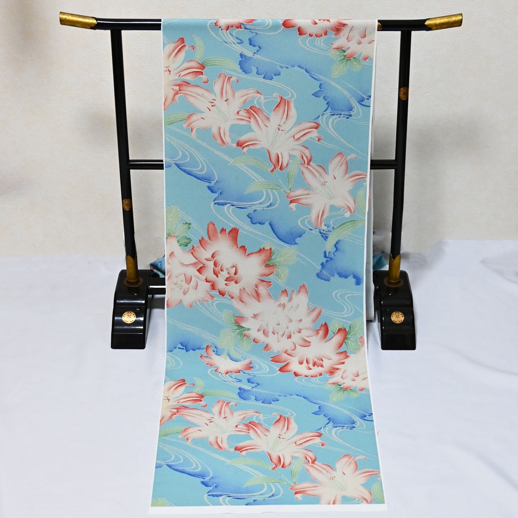 受注品(1ヶ月):百合に芙蓉 帯地