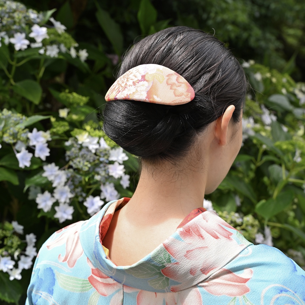 アンティーク着物柄の髪飾り(大きめ)
