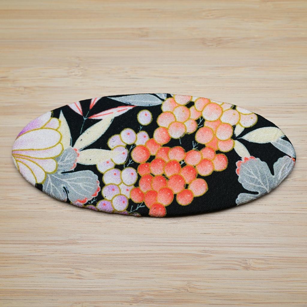 アンティーク着物柄の髪飾り(大きめ)