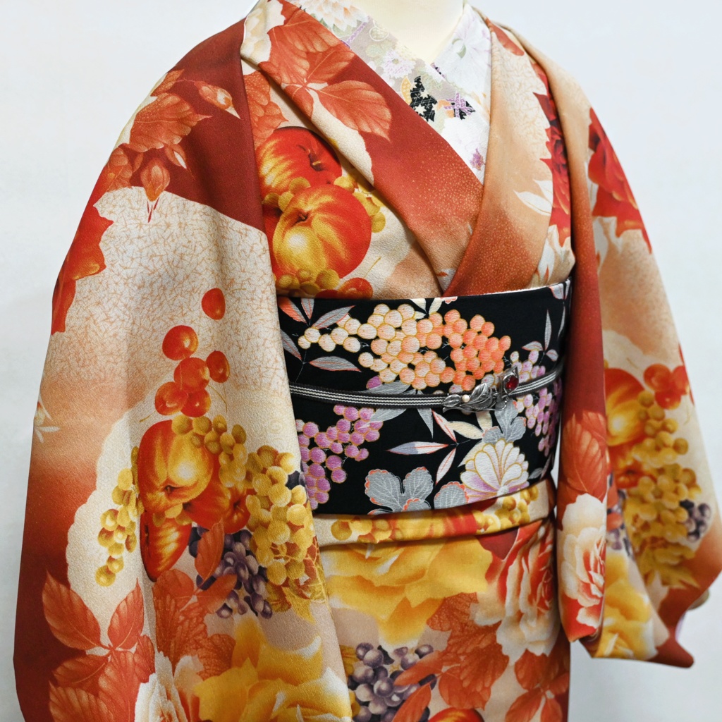 モカ様専用ページ (薔薇に果物着尺反物)