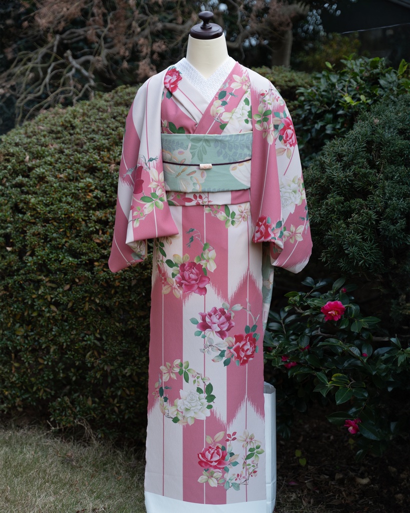 受注 薔薇で紡ぐ物語 着尺反物