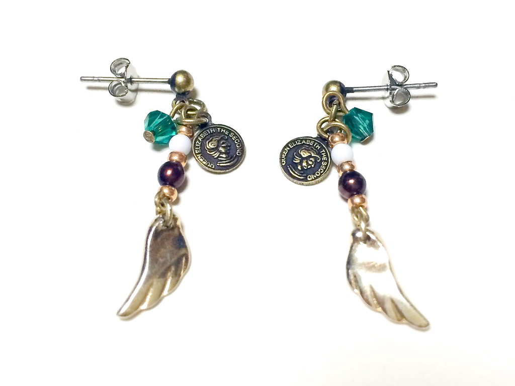 【進撃の巨人】世界観イメージピアス