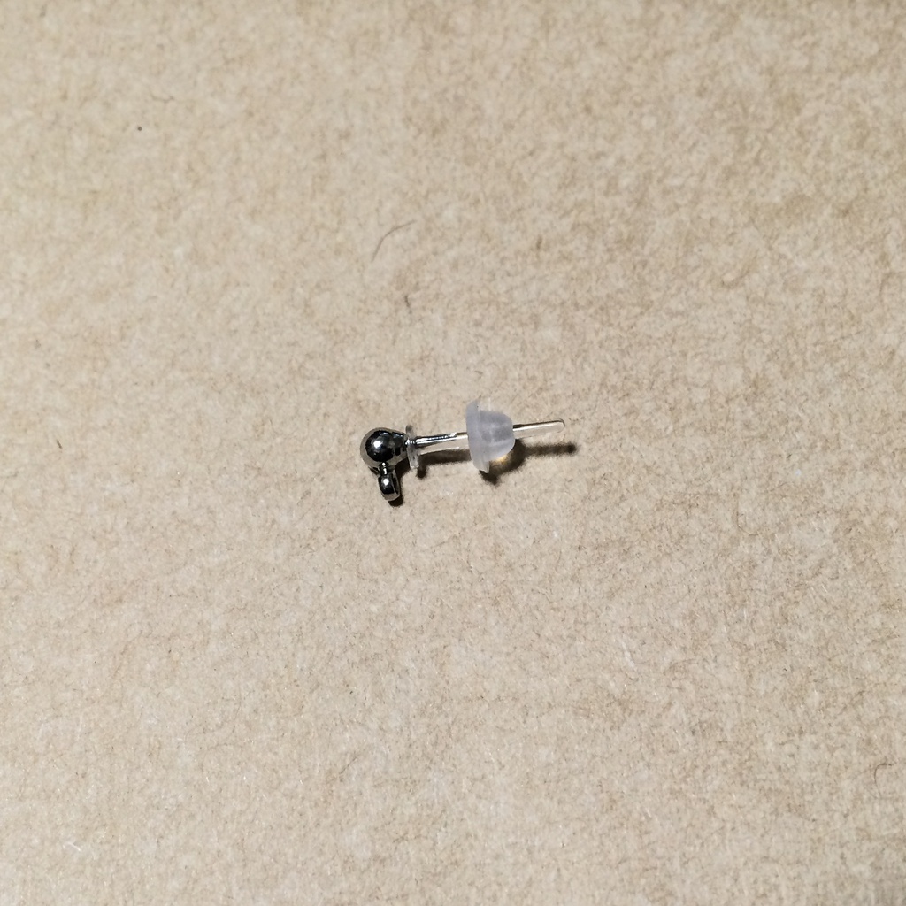 【付替え】イヤリング・樹脂ピアス・