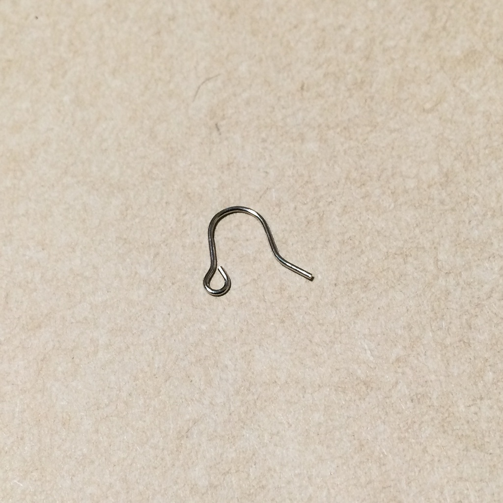 【付替え】イヤリング・樹脂ピアス・