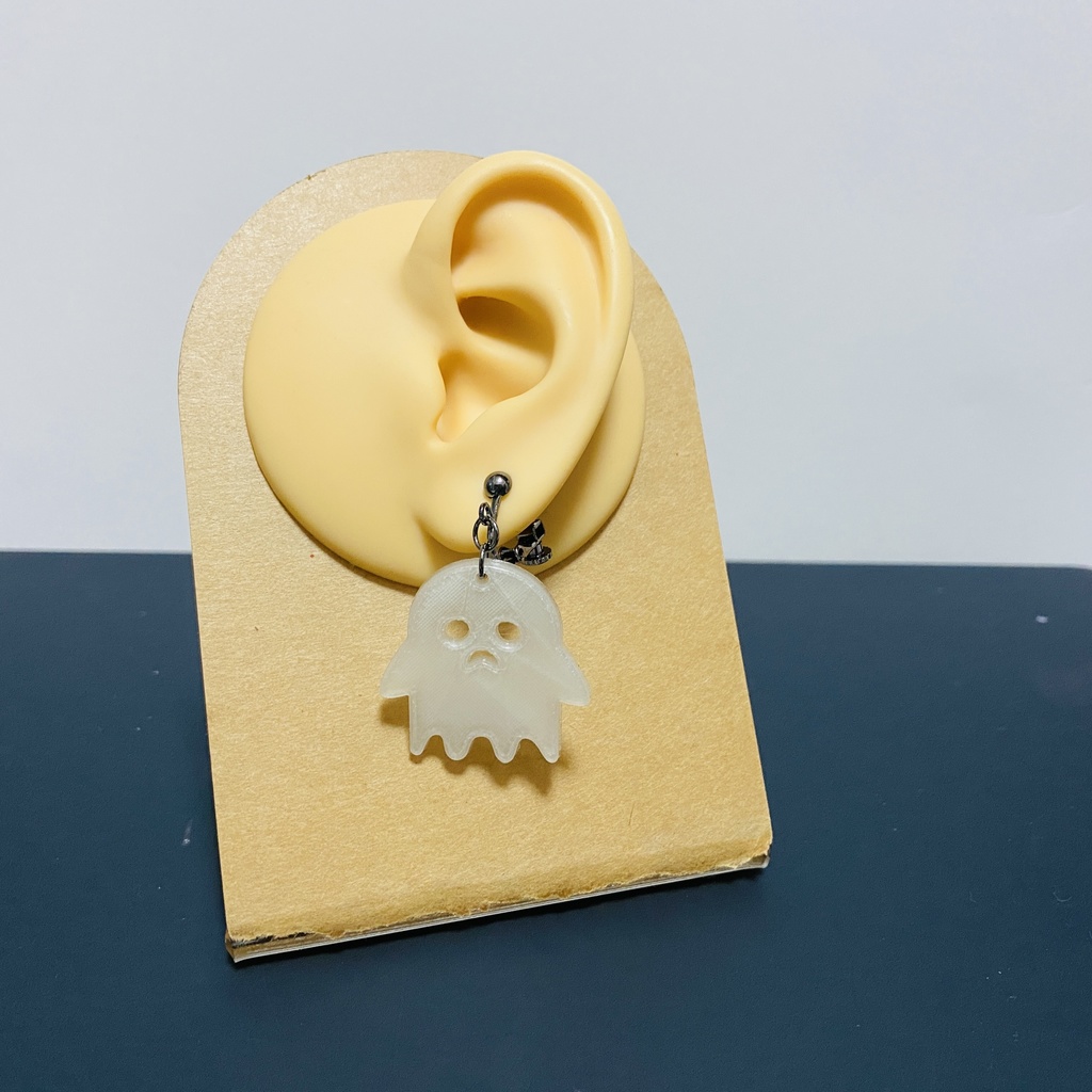 こまったおばけちゃんの紫変身イヤリング