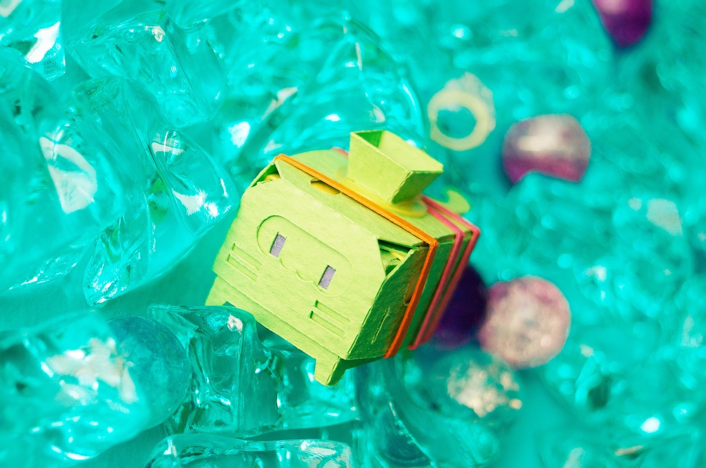 はこねこ みずふうせん きみどり