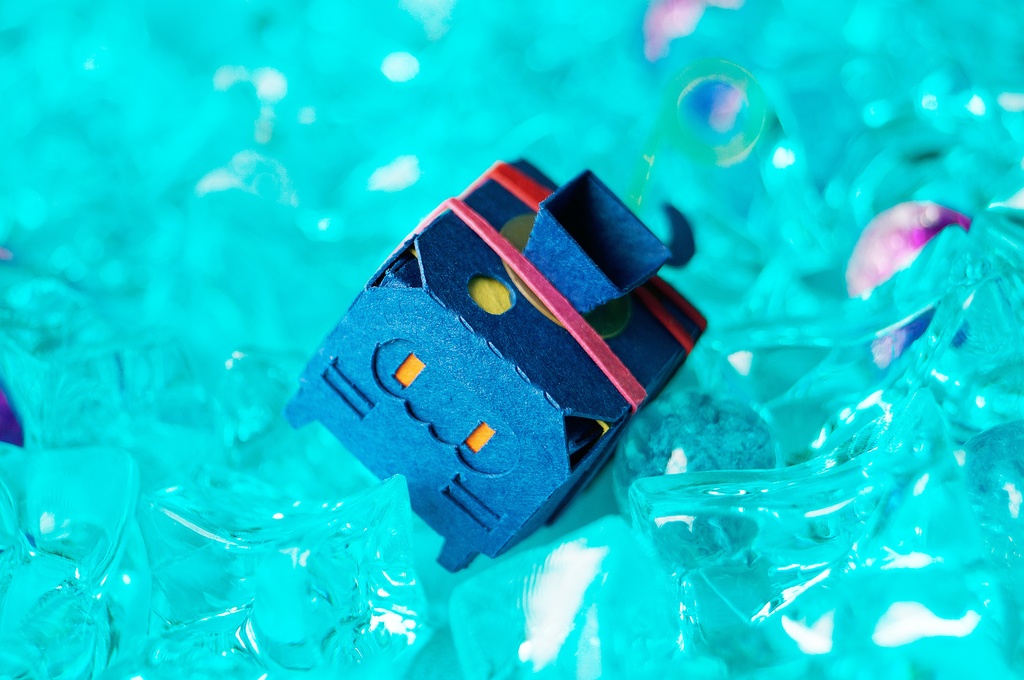 はこねこ みずふうせん あお