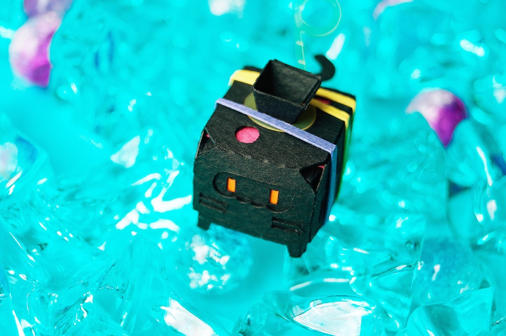 はこねこ みずふうせん くろ